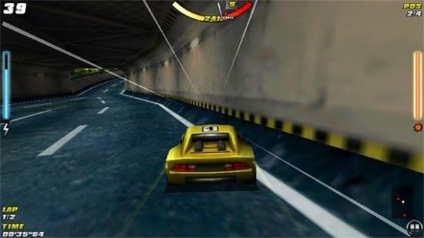 极品飞车12手机版